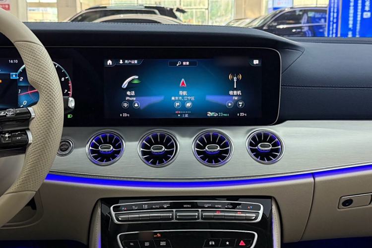 Used Mercedes-Benz E-Class 2021 Facelift E 260 Coupe Interior 5
