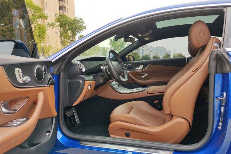Used Mercedes-Benz E-Class 2021 Facelift E 260 Coupe Interior 7