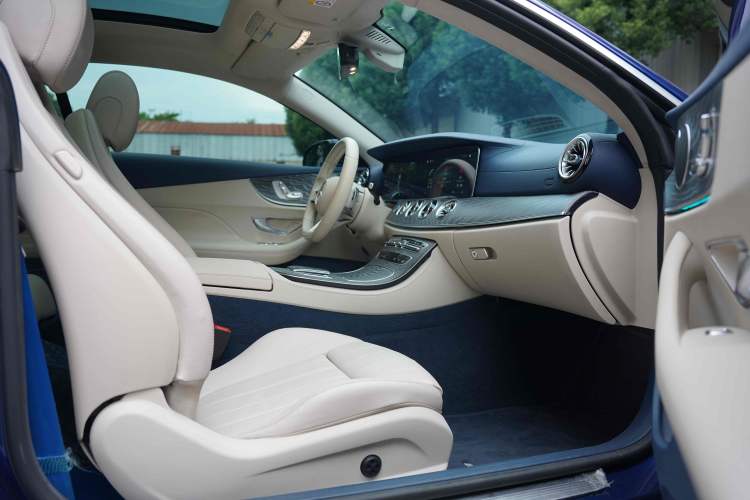Used Mercedes-Benz E-Class 2021 E 260 Coupe Interior 7
