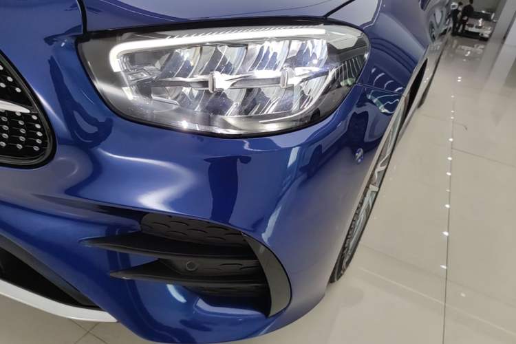 Used Mercedes-Benz E-Class 2021 E 260 Coupe Left Front Headlight