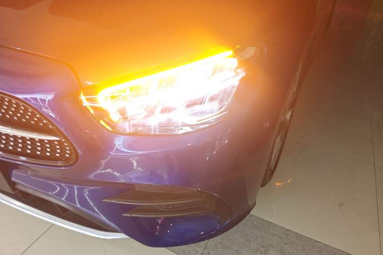 Used Mercedes-Benz E-Class 2021 E 260 Coupe Left Front Headlight