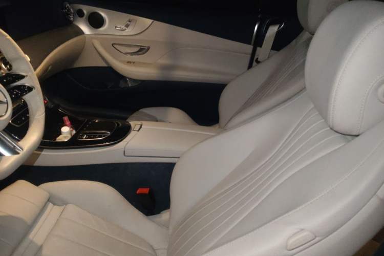 Used Mercedes-Benz E-Class 2021 E 260 Coupe Left Front Seat