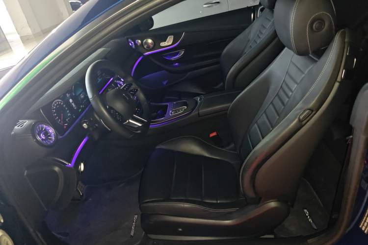 Used Mercedes-Benz E-Class 2021 E 260 Coupe Left Front Seat