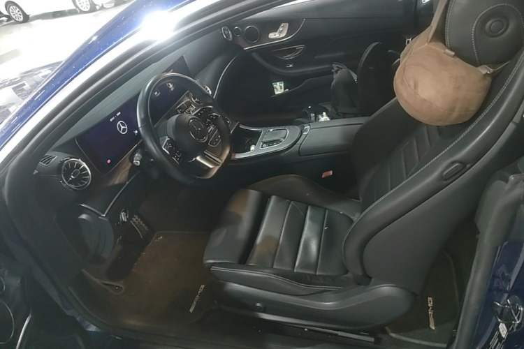 Used Mercedes-Benz E-Class 2021 E 260 Coupe Left Front Seat