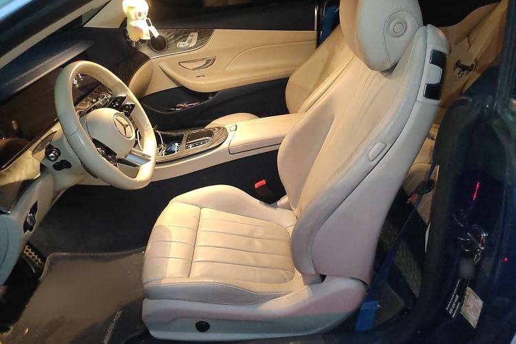 Used Mercedes-Benz E-Class 2021 E 260 Coupe Left Front Seat