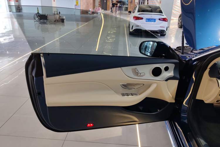 Used Mercedes-Benz E-Class 2021 Facelift E 260 Coupe Left Rear Door Interior