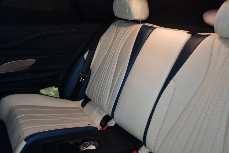 Used Mercedes-Benz E-Class 2021 Facelift E 260 4MATIC Coupe Left Rear Seat