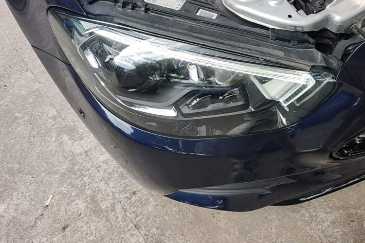 Used Mercedes-Benz E-Class 2021 Restyled E 300 Sport Edition Right Front Headlight