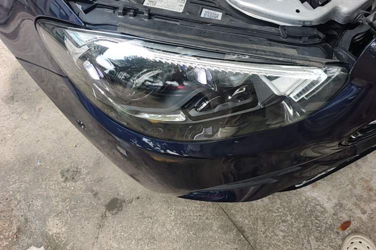 Used Mercedes-Benz E-Class 2021 Restyled E 300 Sport Edition Right Front Headlight