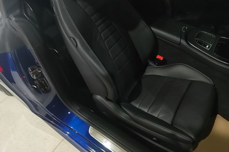 Used Mercedes-Benz E-Class 2021 E 260 Coupe Right Front Seat