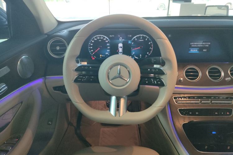 Used Mercedes-Benz E-Class 2021 Restyled E 300 L Sport Luxury Edition Steering Wheel