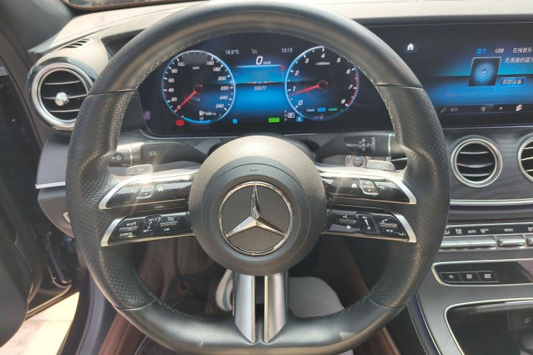 Used Mercedes-Benz E-Class 2021 E 260 Stylish Sports Edition Steering Wheel