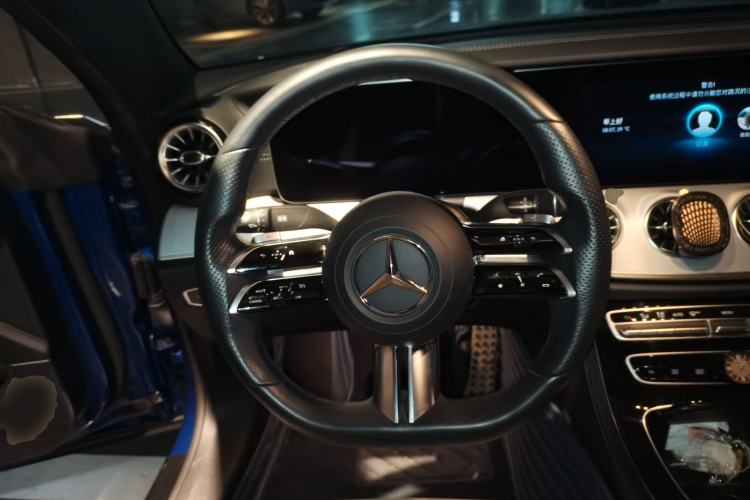 Used Mercedes-Benz E-Class 2021 Facelift E 260 4MATIC Coupe Steering Wheel