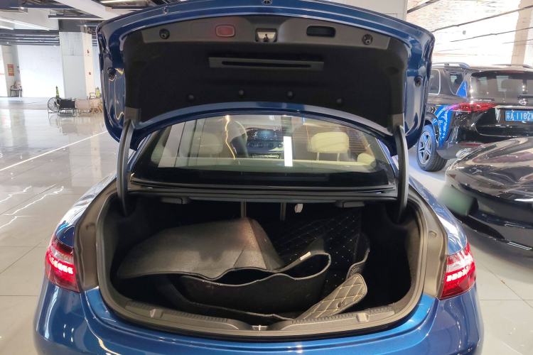 Used Mercedes-Benz E-Class 2021 Facelift E 260 Coupe Trunk