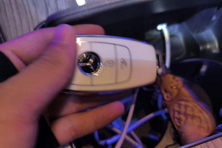 Used Mercedes-Benz E-Class 2021 E 260 Coupe Vehicle Key