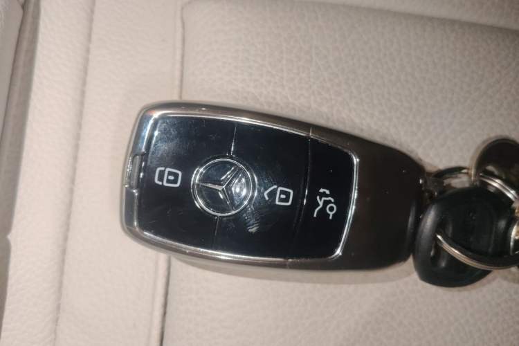Used Mercedes-Benz E-Class 2021 E 260 Coupe Vehicle Key
