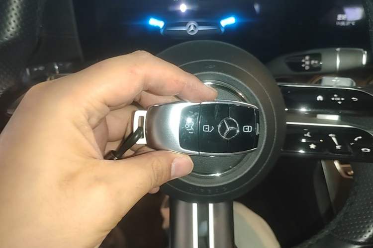 Used Mercedes-Benz E-Class 2021 E 260 Coupe Vehicle Key