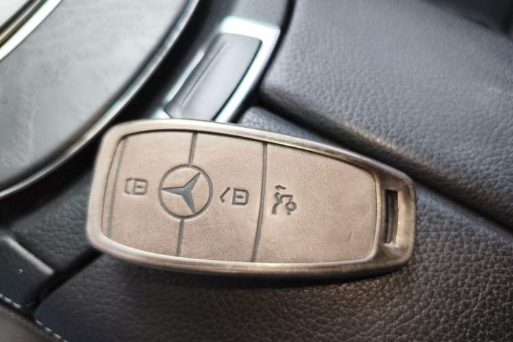 Used Mercedes-Benz E-Class 2021 Updated E 260 Fashion Sport Edition Vehicle Key