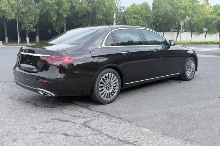 Used Mercedes-Benz E-Class 2021 E 300 L Premium Edition Exterior 5