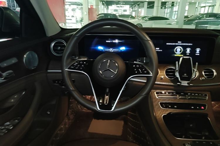 Used Mercedes-Benz E-Class 2021 E 300 L Luxury Model Steering Wheel