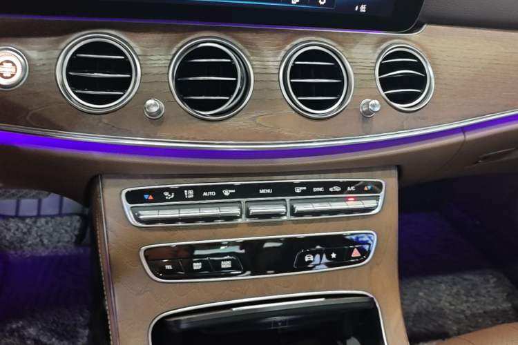 Used Mercedes-Benz E-Class 2021 Facelift E 260 L Audio And AC Panel