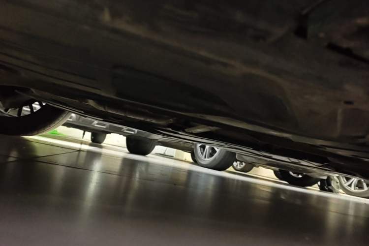 Used Mercedes-Benz E-Class 2021 Facelift E 260 L Chassis Rear Right