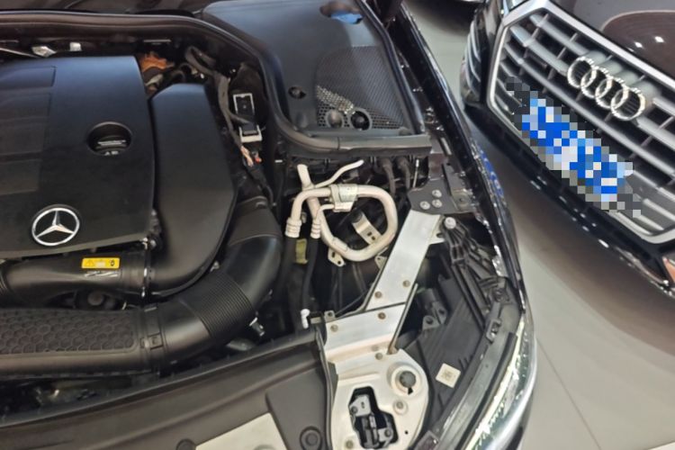 Used Mercedes-Benz E-Class 2021 Facelift E 260 L Engine Bay Left