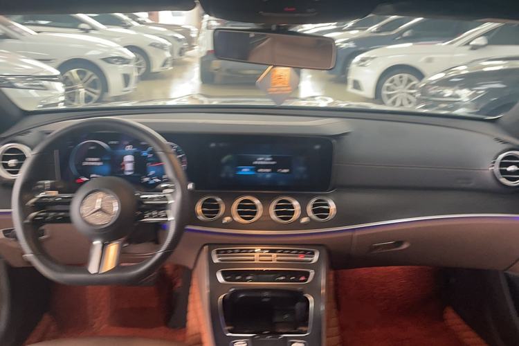 Used Mercedes-Benz E-Class 2021 Facelift E 260 L Sport Edition Interior 3