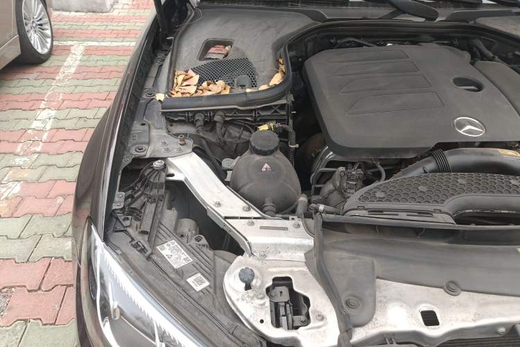 Used Mercedes-Benz E-Class 2021 E 300 L Stylish Model Engine Bay Right