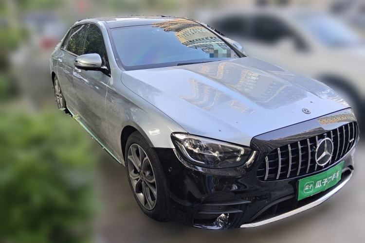 Used Mercedes-Benz E-Class 2021 E 300 L Sporty and Stylish Model Front Right 45 Deg