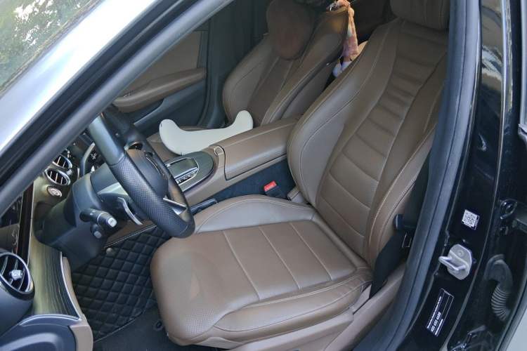 Used Mercedes-Benz E-Class 2021 E 300 L Sporty and Stylish Model Left Front Seat