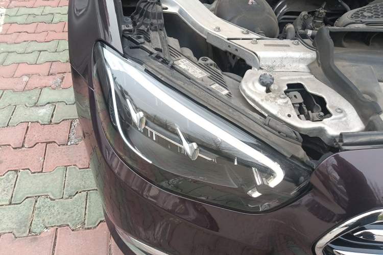 Used Mercedes-Benz E-Class 2021 E 300 L Stylish Model Right Front Headlight