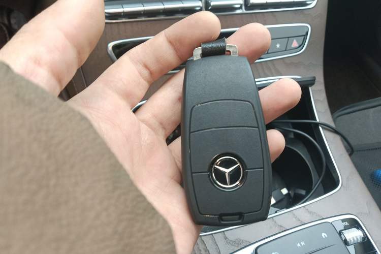 Used Mercedes-Benz E-Class 2021 E 300 L Stylish Model Vehicle Key