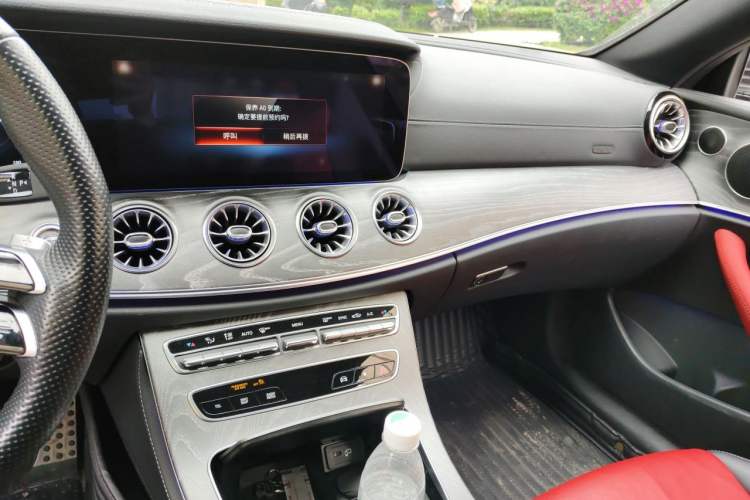 Used Mercedes-Benz E-Class 2021 Facelift E 260 Coupe Audio And AC Panel