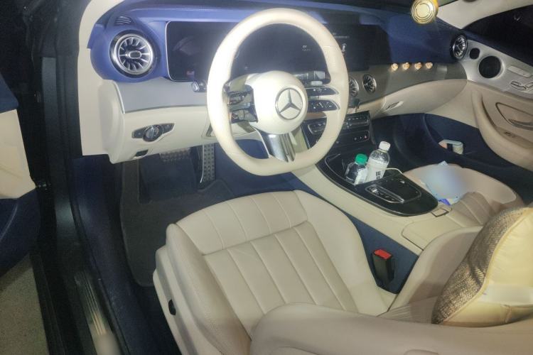 Used Mercedes-Benz E-Class 2021 Facelift E 300 Coupe Center Console