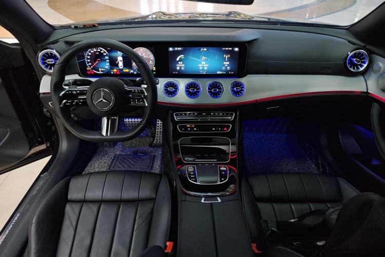 Used Mercedes-Benz E-Class 2021 Facelift E 300 Coupe Center Console