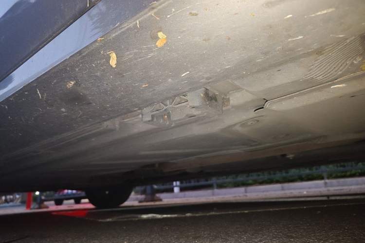 Used Mercedes-Benz E-Class 2021 Restyled E 260 Luxury Sports Edition Chassis Front Right