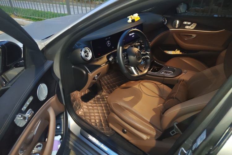 Used Mercedes-Benz E-Class 2021 Restyled E 260 Luxury Sports Edition Driver Seat