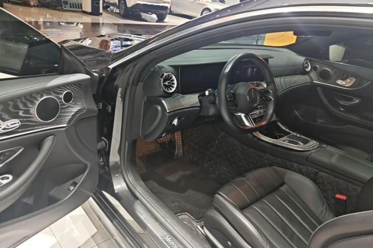 Used Mercedes-Benz E-Class 2021 E 260 Coupe Driver Seat