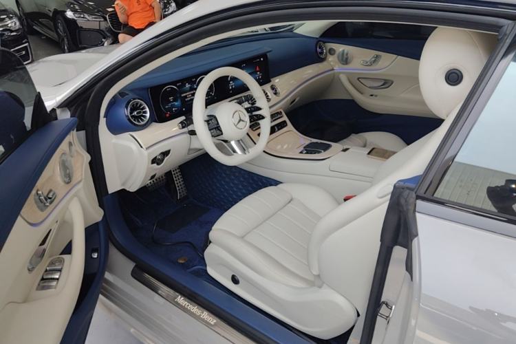 Used Mercedes-Benz E-Class 2021 E 260 Coupe Driver Seat