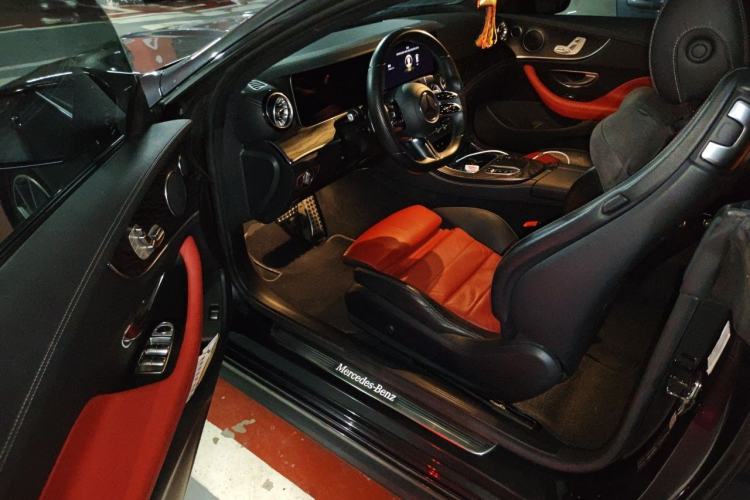 Used Mercedes-Benz E-Class 2021 E 260 Coupe Driver Seat