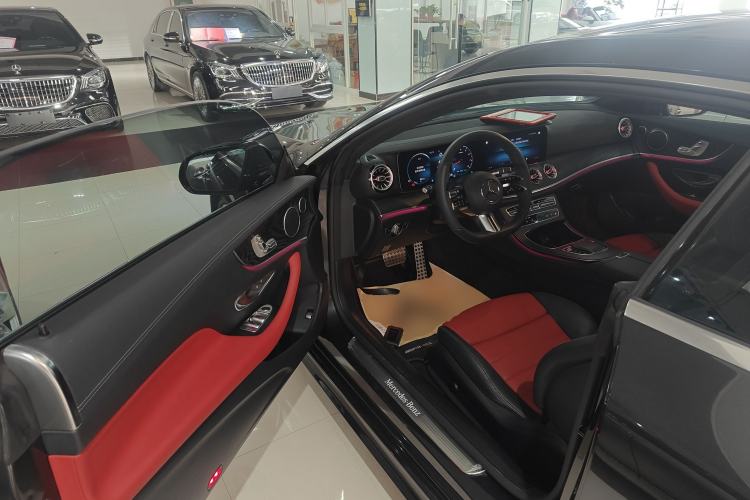 Used Mercedes-Benz E-Class 2021 E 260 Coupe Driver Seat