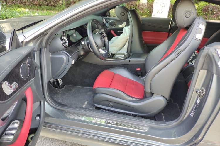 Used Mercedes-Benz E-Class 2021 E 260 Coupe Driver Seat