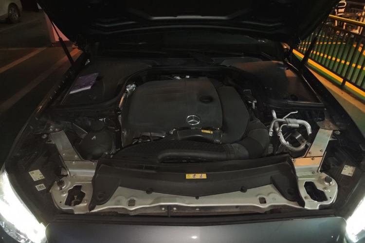 Used Mercedes-Benz E-Class 2021 Facelift E 260 Coupe Engine Bay