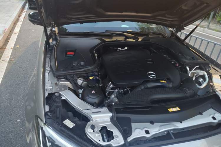 Used Mercedes-Benz E-Class 2021 Restyled E 260 Luxury Sports Edition Engine Bay Right