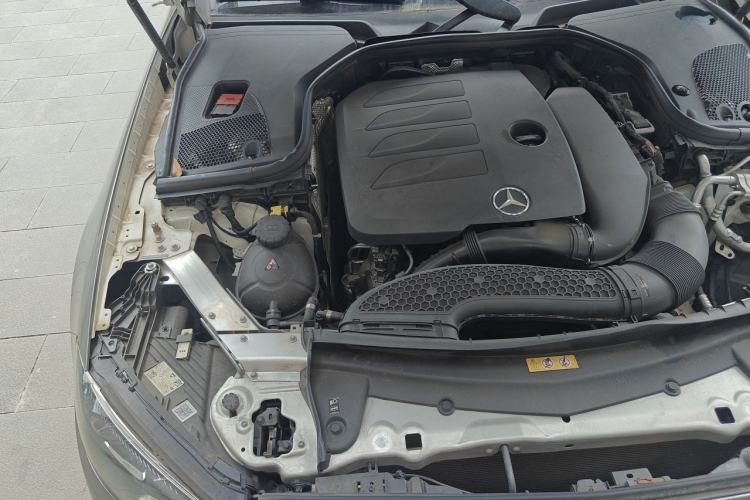 Used Mercedes-Benz E-Class 2021 E 300 Coupe Engine Bay Right