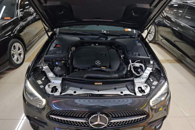 Used Mercedes-Benz E-Class 2021 Facelift E 300 Coupe Engine Bay
