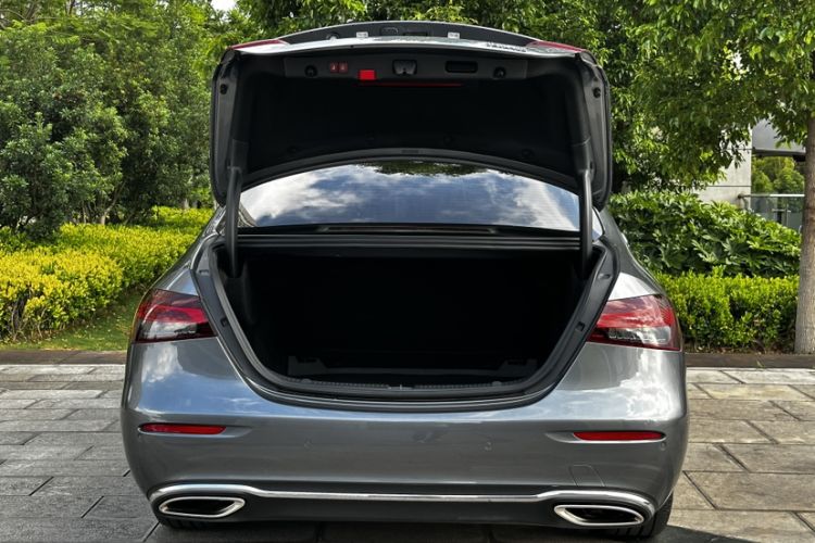 Used Mercedes-Benz E-Class 2021 E 300 L Stylish Model Exterior 5