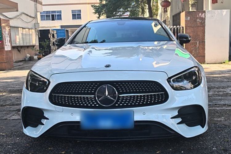 Used Mercedes-Benz E-Class 2021 E 260 Coupe Exterior 7