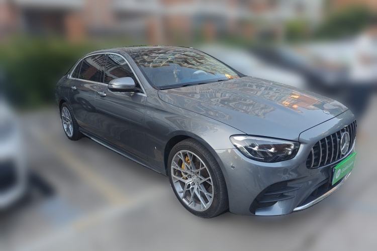 Used Mercedes-Benz E-Class 2021 E 300 L Sporty and Stylish Model Front Right 45 Deg